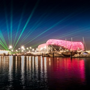 Yas Marina  15 