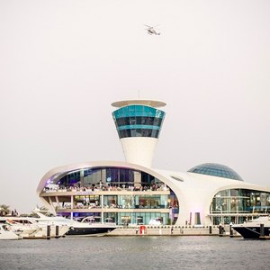 Yas Marina  18 