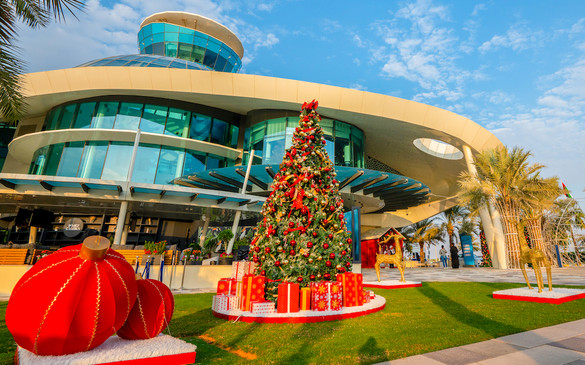 Step into the holidays with Yas Marina's festive fun
                                                                        