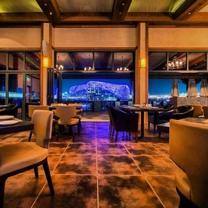 Yas Marina Yas Marina transforms and reopens its vibrant new dining and entertainment precinct 2 