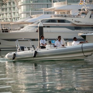 Yas Marina  7 