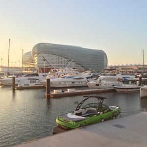 Yas Marina  22 